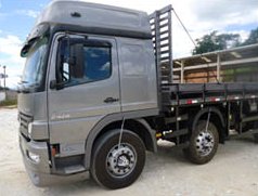 Caminhão trucado